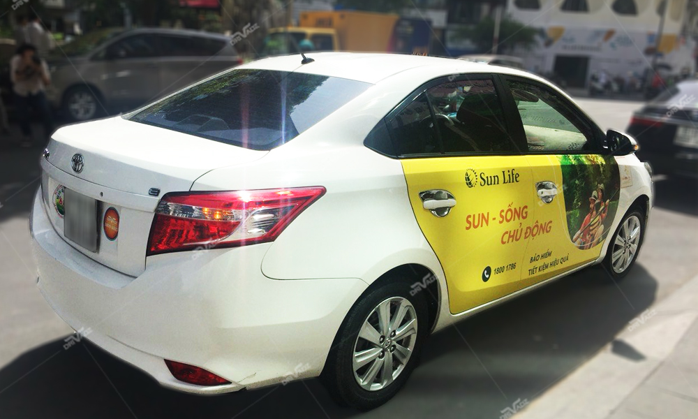 QUẢNG CÁO GRABCAR CÙNG SUN LIFE ĐƯA CHIẾN DỊCH MỚI ĐẾN NỬA CHẶNG ĐƯỜNG 2021