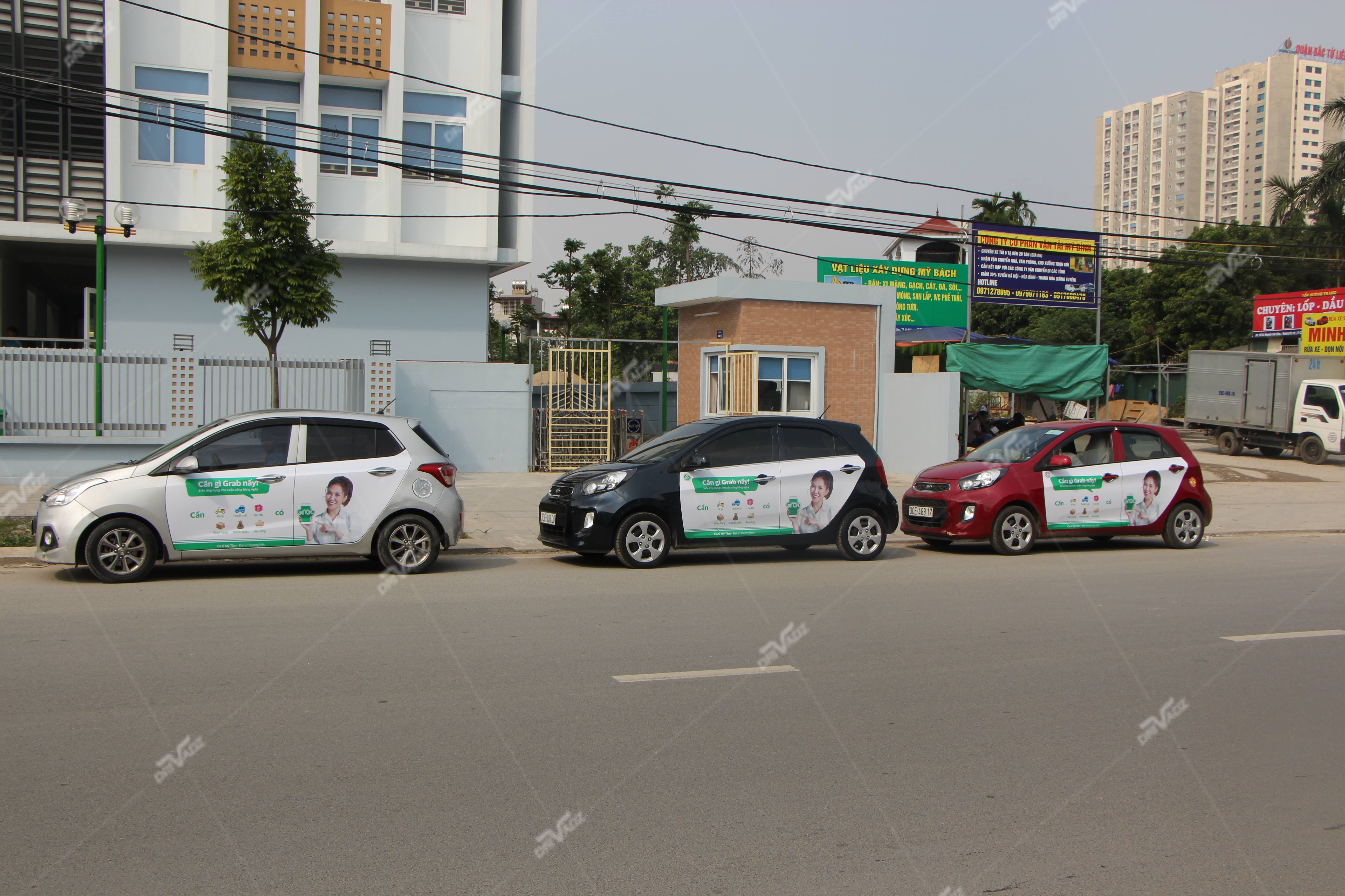 QUẢNG CÁO TRÊN XE GRAB LÀ GÌ? QUẢNG CÁO TRÊN XE GRAB LÀ GÌ?
