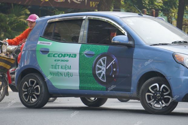 Quy định quảng cáo trên xe ô tô và những điều cần biết Quy định quảng cáo trên xe ô tô và những điều cần biết