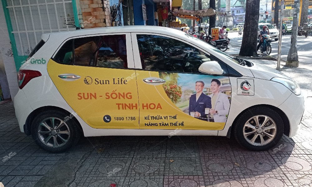 Quảng cáo GrabCar đưa “Sun Life - Sống tinh hoa” lan tỏa cộng đồng Quảng cáo GrabCar đưa “Sun Life - Sống tinh hoa” lan tỏa cộng đồng